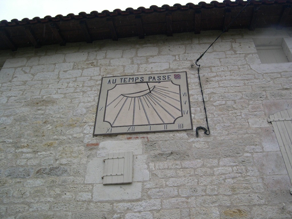 Cadran solaire Benoit Cestayrols Tarn. 